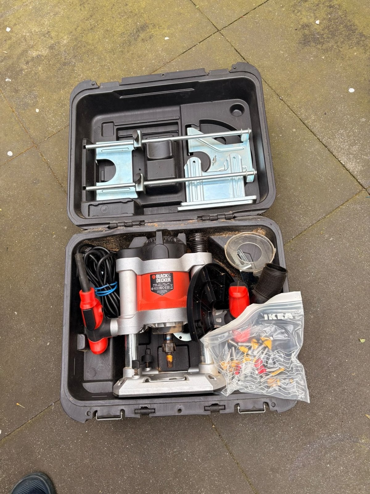 Black & Decker Bovenfrees in koffer, Ophalen of Verzenden, Gebruikt, Elektrisch, Bovenfrees