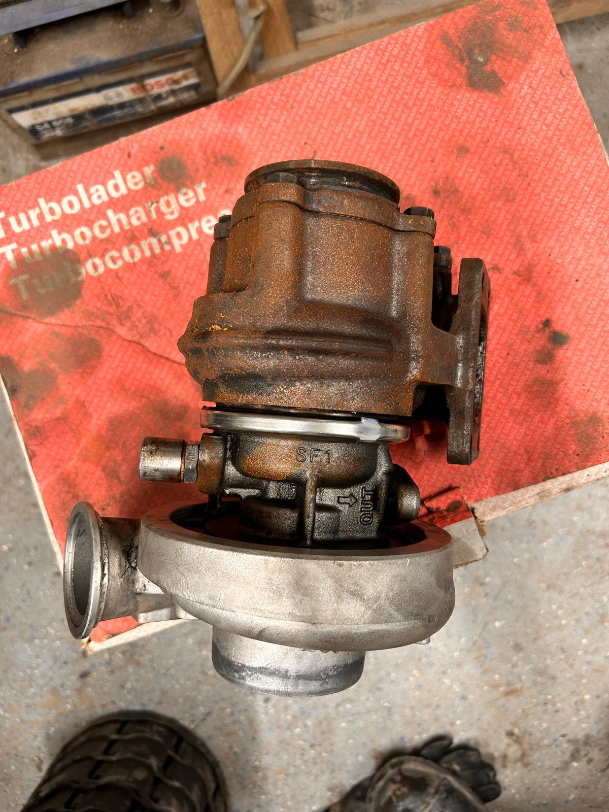 Holset HX30 Turbo, Ophalen of Verzenden, Gebruikt, Universele onderdelen