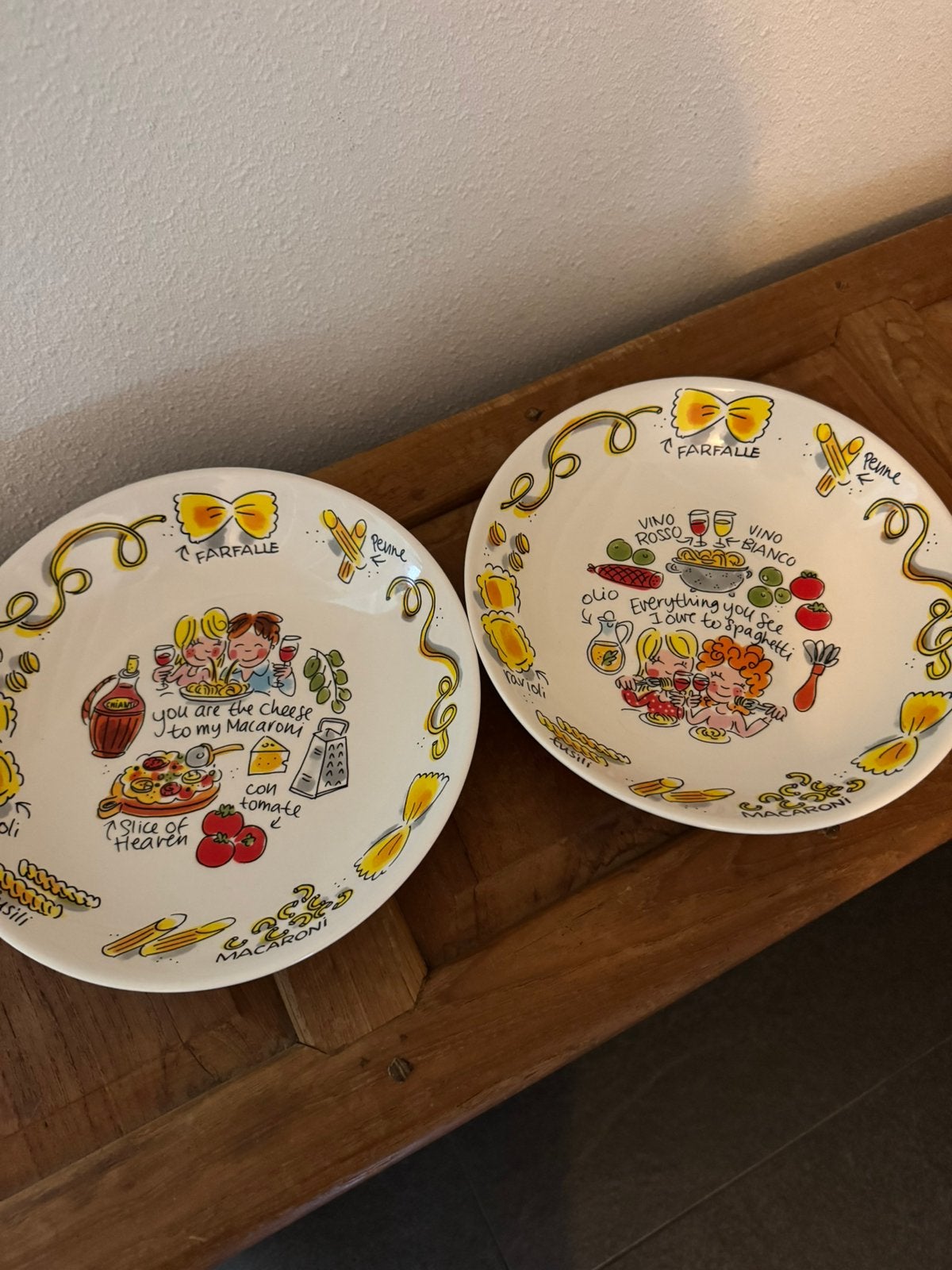 4 diepe pasta borden blond amsterdam, Huis en Inrichting, Keuken | Servies, Ophalen of Verzenden, Zo goed als nieuw, Aardewerk