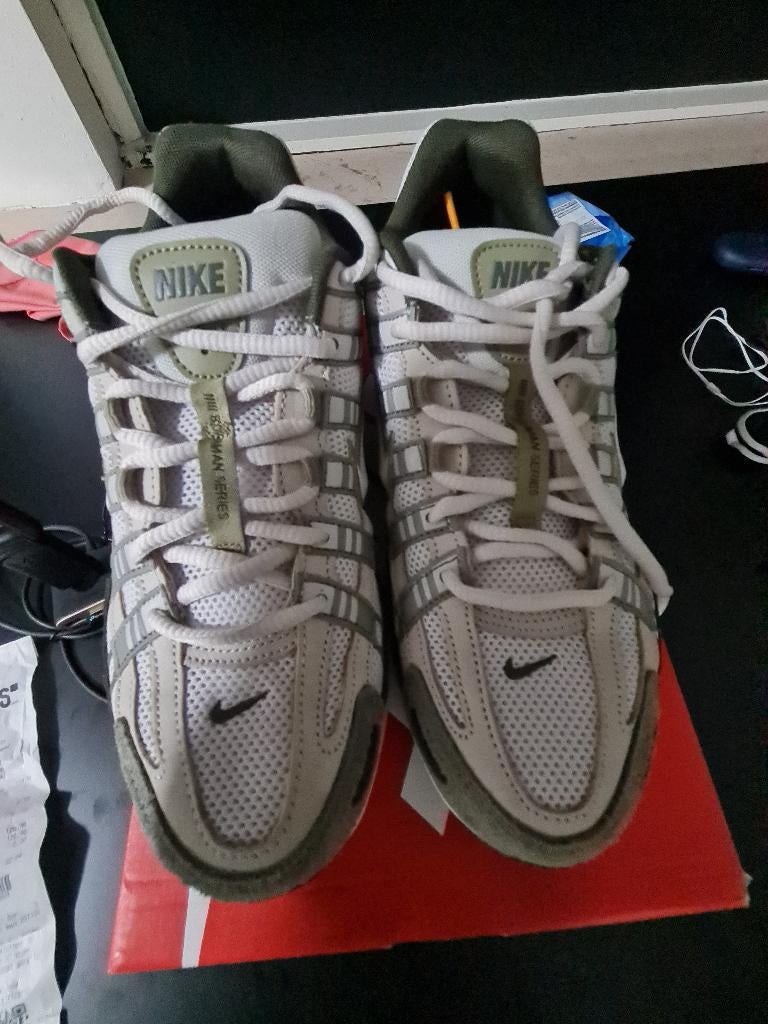 Nike, p-6000, 43, Overige kleuren, Nike, Nieuw, Ophalen of Verzenden