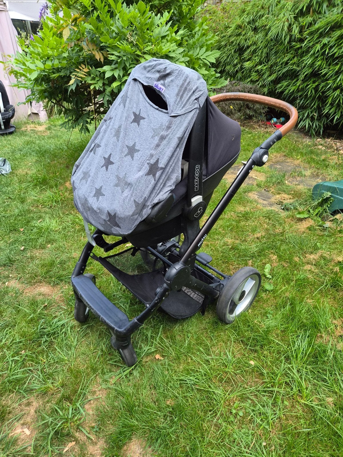 Mutsy kinderwagen met reiswieg en autostoel adapter, Gebruikt, Met autostoeltje, Mutsy, Ophalen