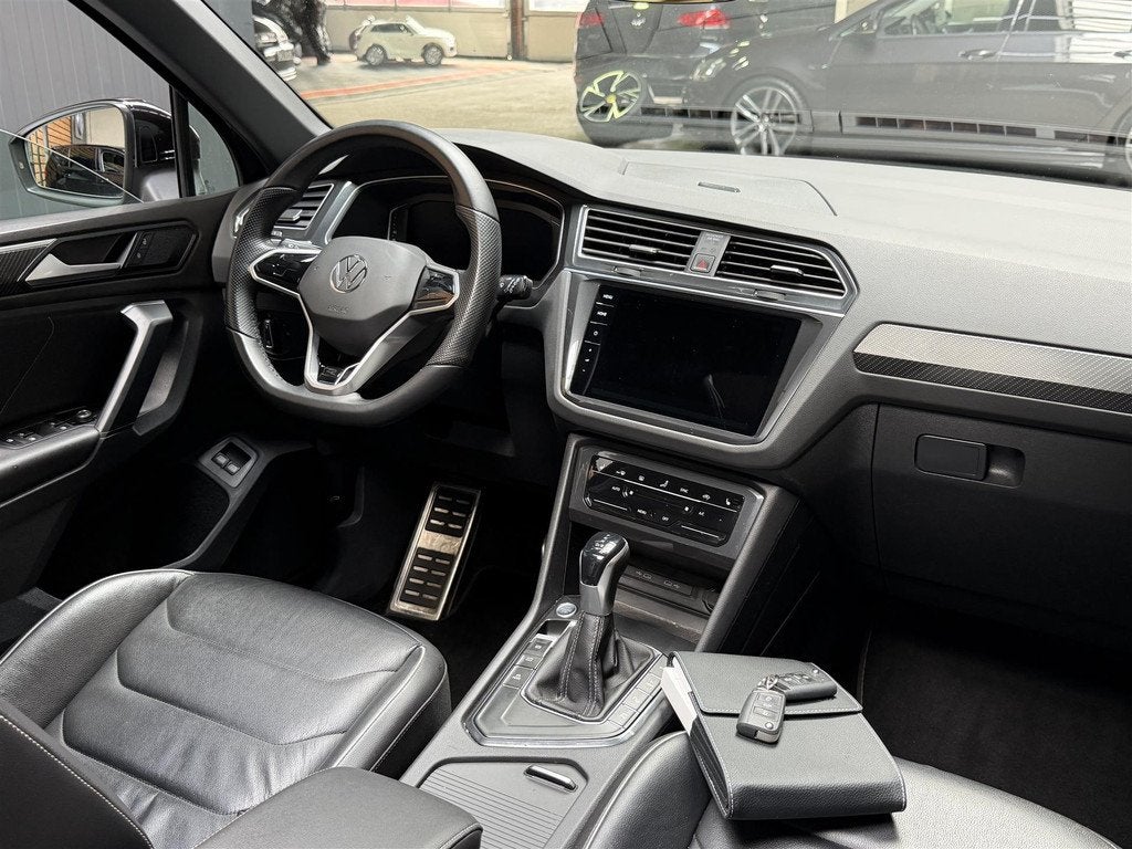 Volkswagen Tiguan 1.4 TSI R-Line E hybrid 2023 incl BTW! | V, Auto's, Volkswagen, Automaat, Gebruikt, 4 cilinders, Overige brandstoffen