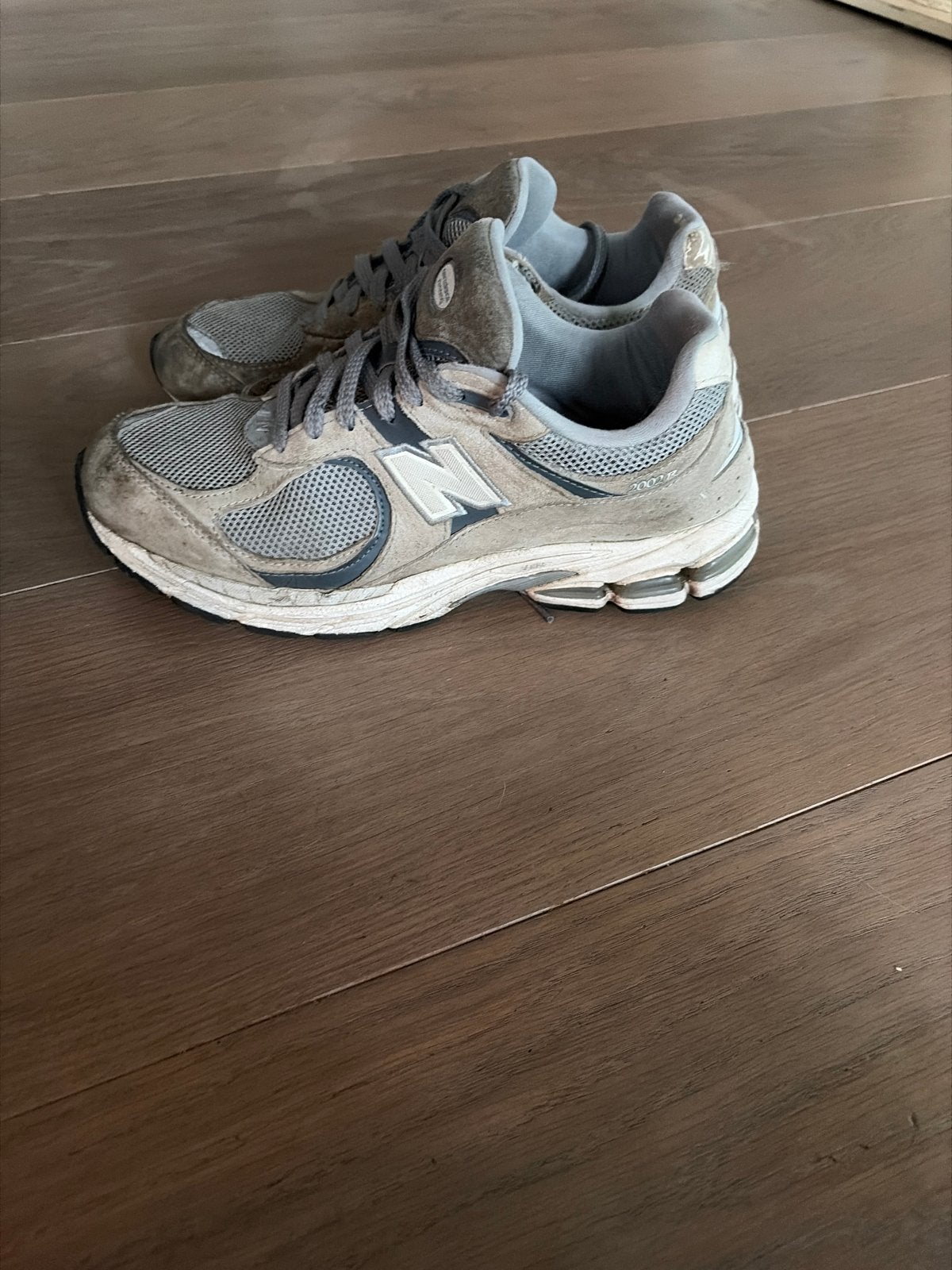 New Balance 2002r - Maat 42, Kleding | Heren, Overige kleuren, Ophalen of Verzenden, Sneakers of Gympen, Gedragen