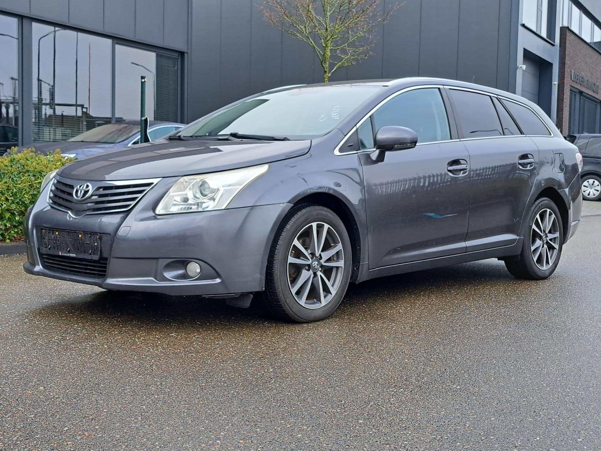 Toyota Avensis Wagon 1.6 VVTi Business EXPORT FULL OPTIONS, Euro 5, 4 cilinders, 132 pk, Origineel Nederlands