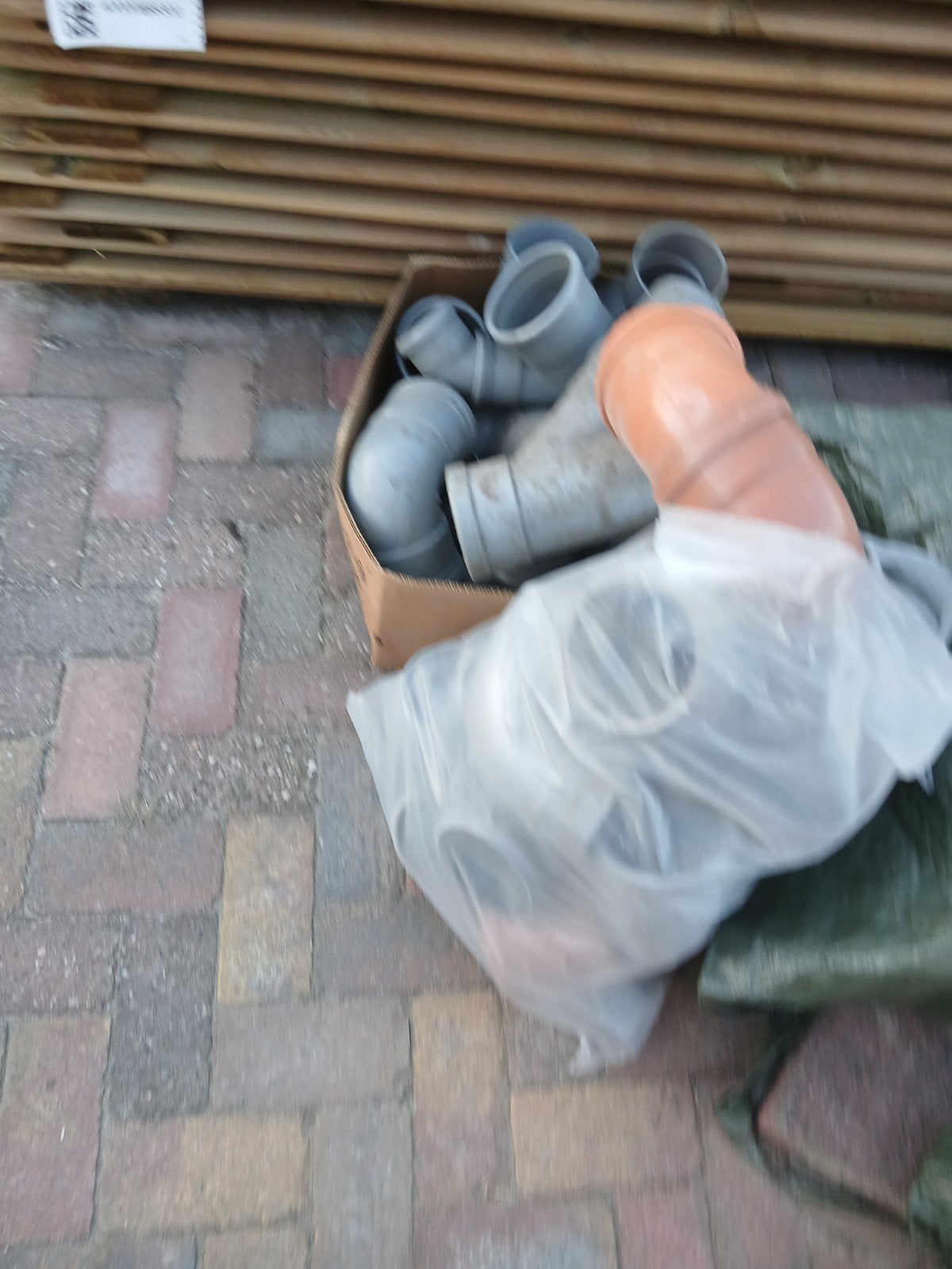 Diverse PVC buizen en bochten - alles in één keer meenemen, Afvoer, Gebruikt, Pvc, Ophalen of Verzenden
