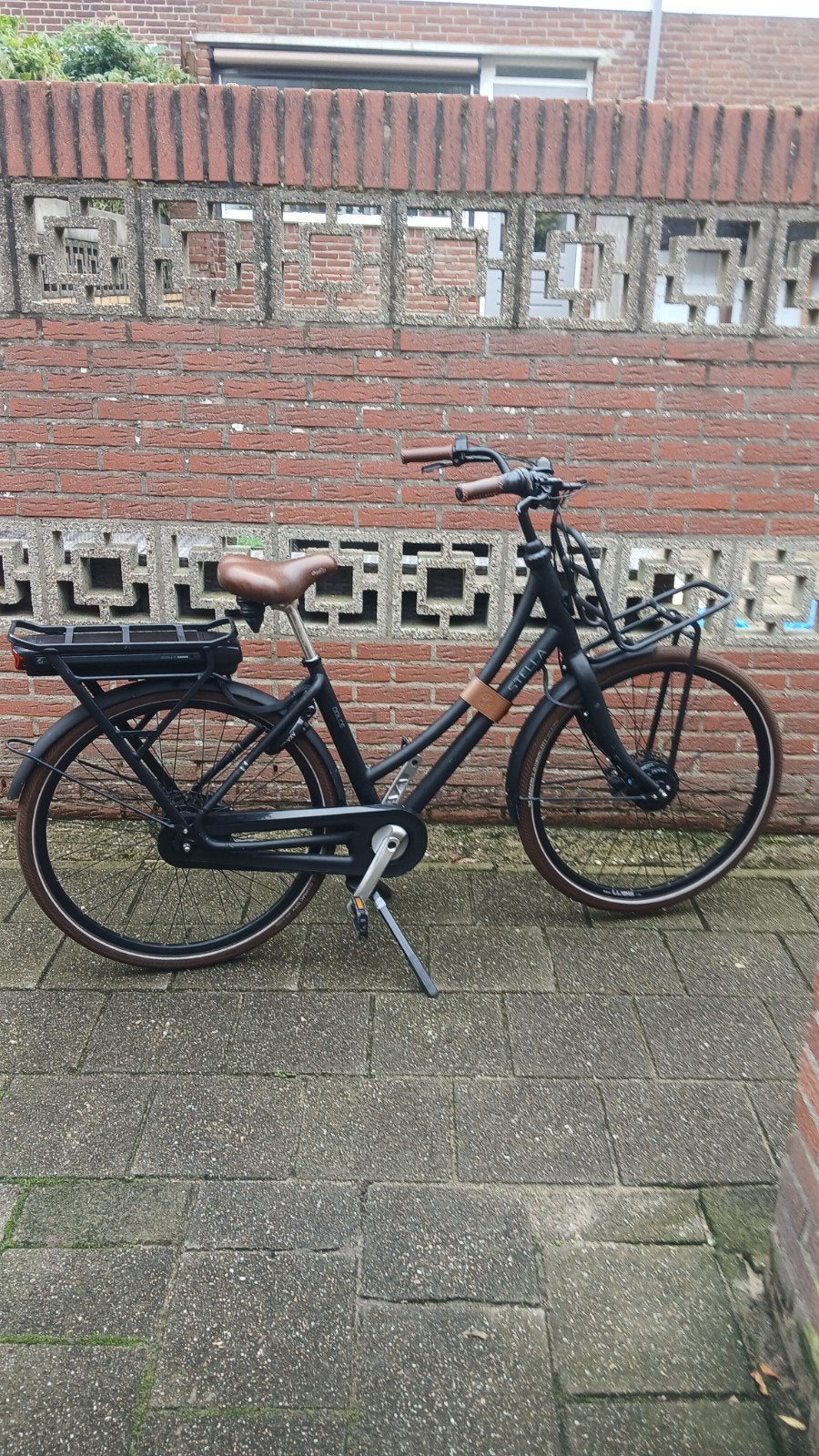 Elektrishe fiets Stella Dolce, Ophalen, Zo goed als nieuw, Schijfrem, Stella