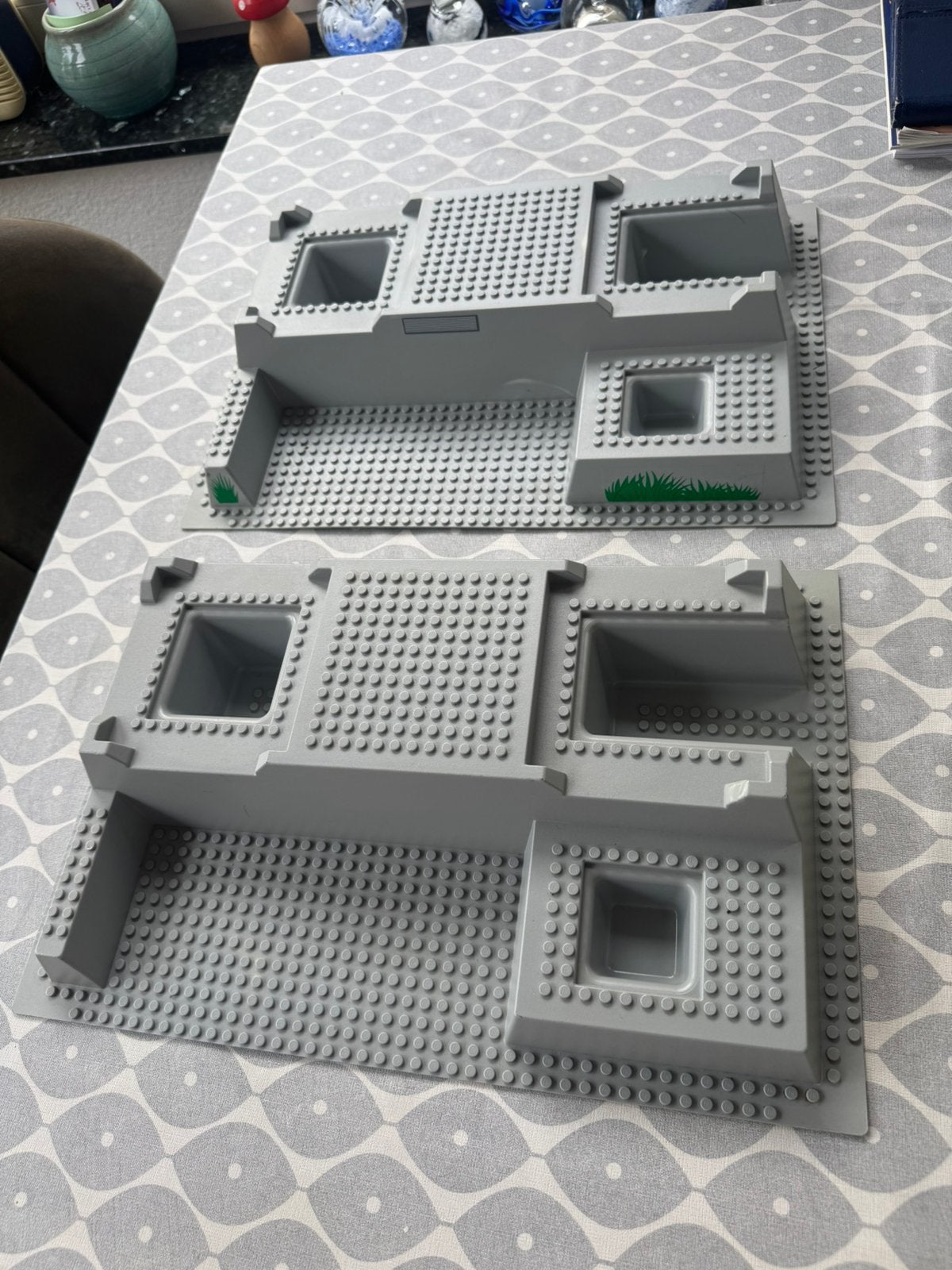LEGO City 2x verhoogde grondplaat 51542 – set 7237 & 7892, Lego, Ophalen of Verzenden, Grondplaat, City