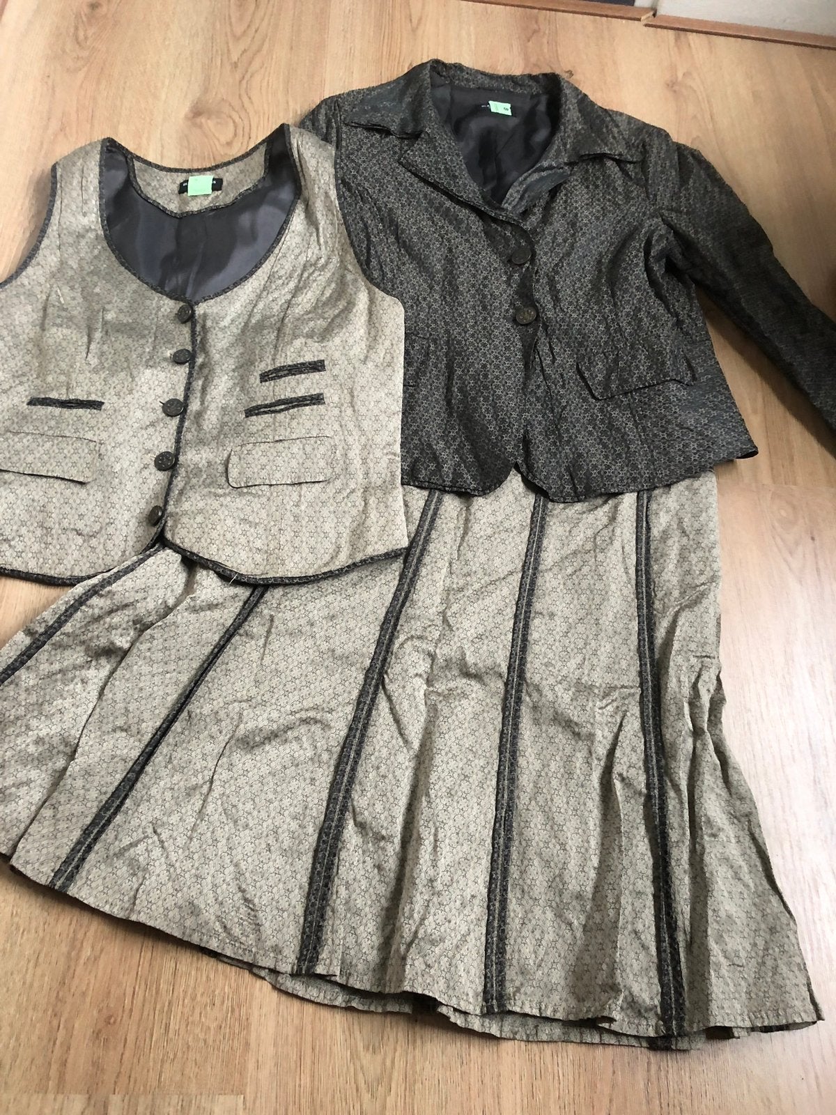 Blacky Dress l net chique pak rok jasje gilet 3 delig, Kostuum of Pak, Maat 42/44 (L), Ophalen of Verzenden, Zo goed als nieuw