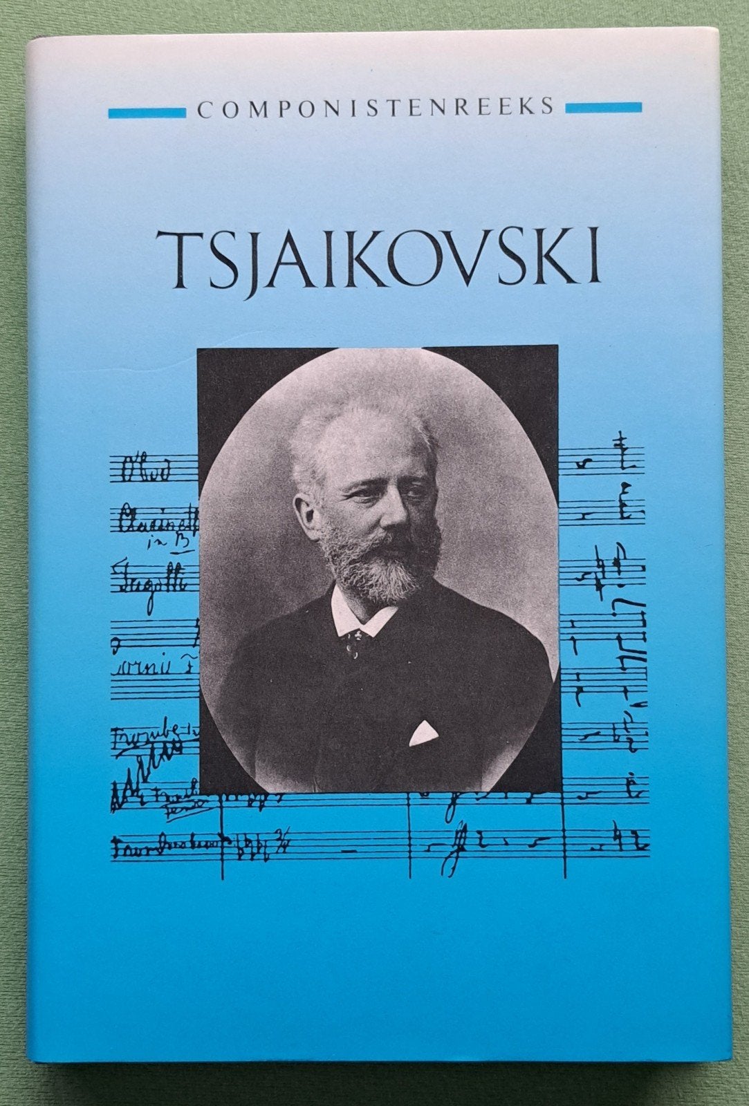 Tsjaikovski - componistenreeks - hardcover met stofomslag, Boeken, Muziek, Artiest, Ophalen of Verzenden, Zo goed als nieuw, Strutte & van Leeuwen