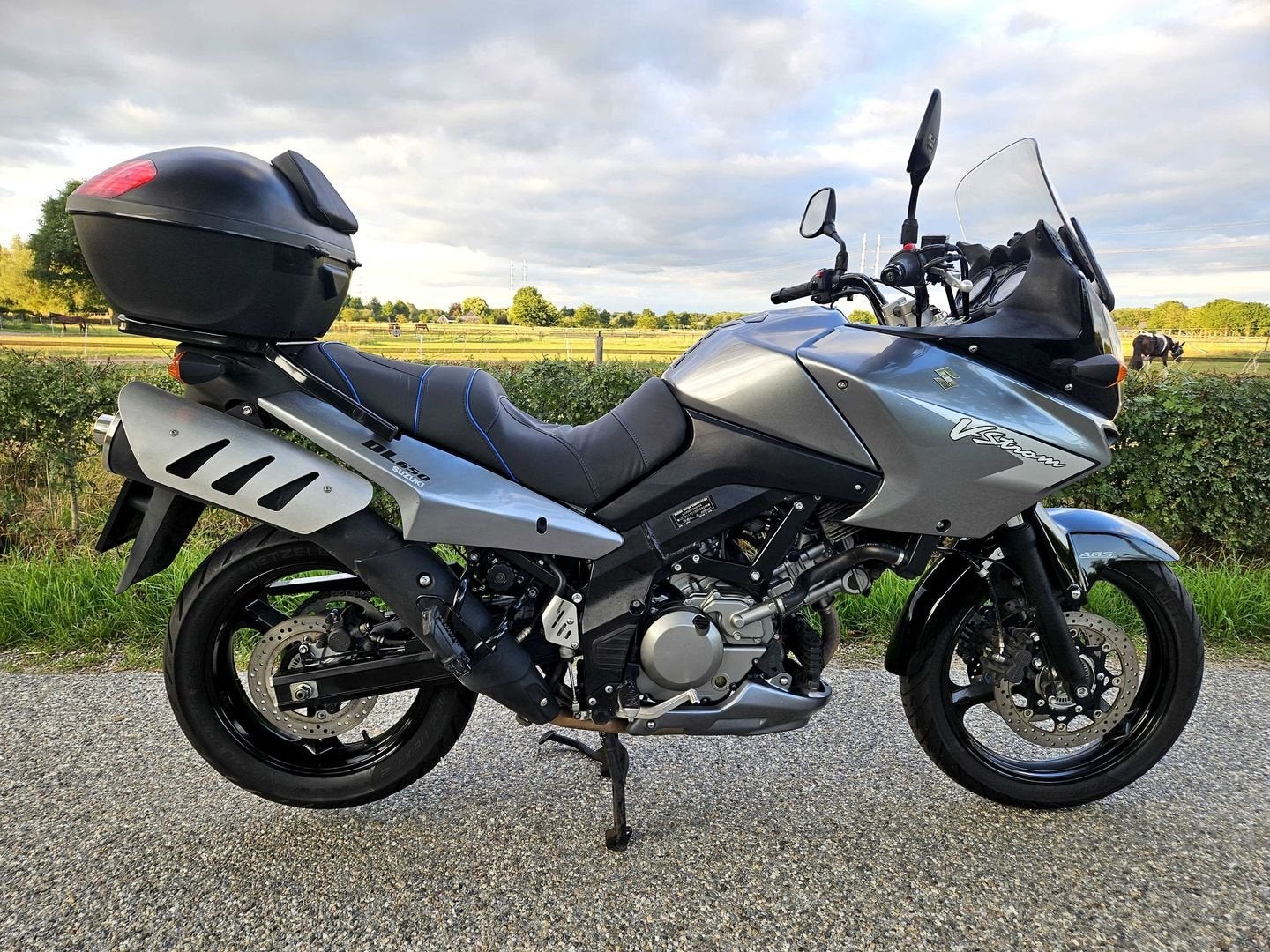 SUZUKI V-STROM DL 650 ABS TOPKOFFER 2008 TOPSTAAT GRIJS, Motoren, Motoren | Suzuki, Motorrijbewijs A, Bedrijf, Onbekend, Meer dan 35 kW