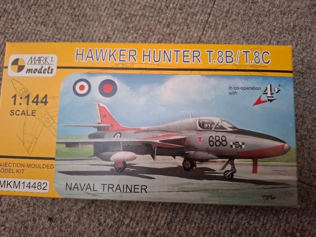 1/144 Mark I Hawker Hunter T8 UK Navy trainer, Overige merken, 1:72 tot 1:144, Nieuw, Ophalen of Verzenden