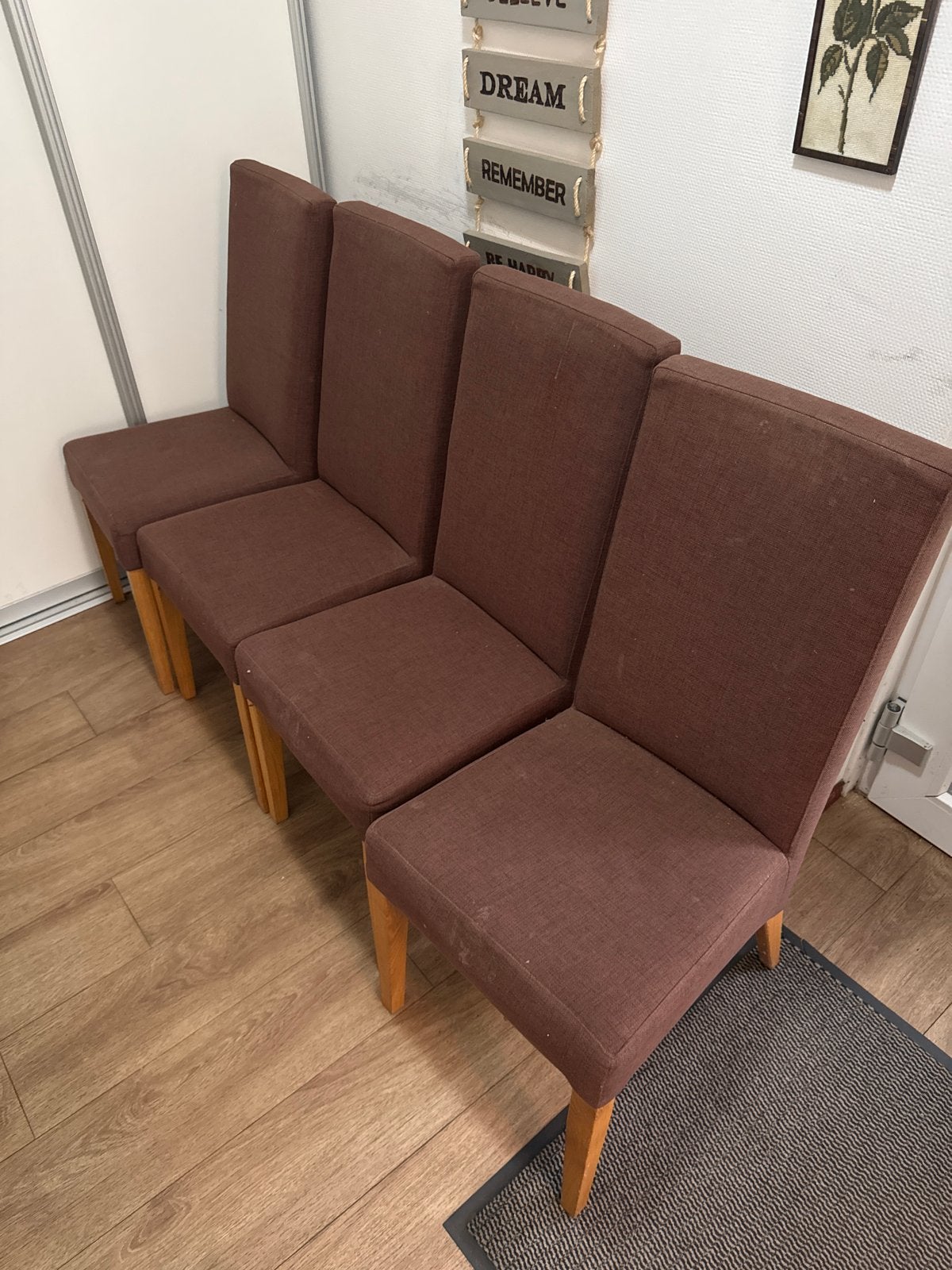 Set van 4 bruine eetkamerstoelen - Gebruikt, Ophalen, Gebruikt, Bruin, Vier