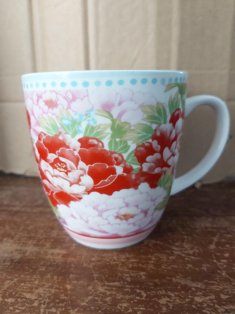 Mok AH Flower Bloem nieuw, Nieuw, Ophalen of Verzenden, Overige stijlen, Kop(pen) en/of Schotel(s)