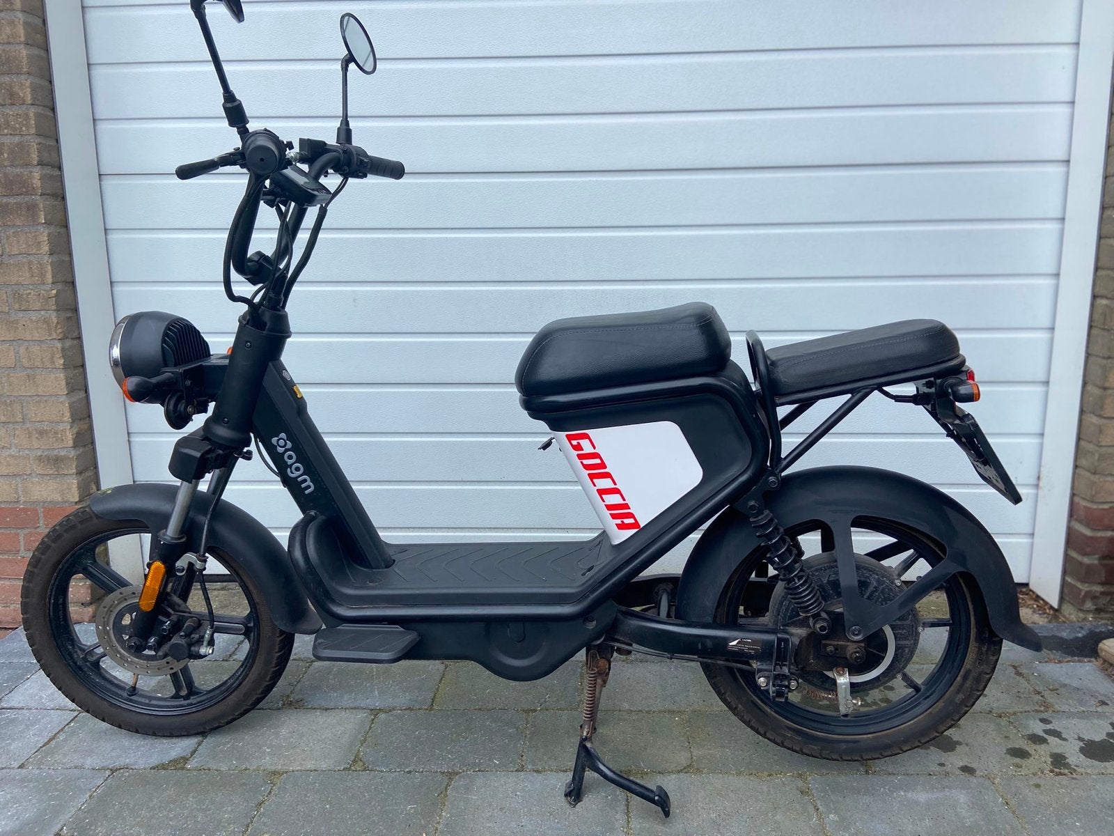 AGM Goccia E-Scooter - Goed onderhouden met lage km-stand, Ophalen, Zo goed als nieuw, Elektrisch, Overige merken
