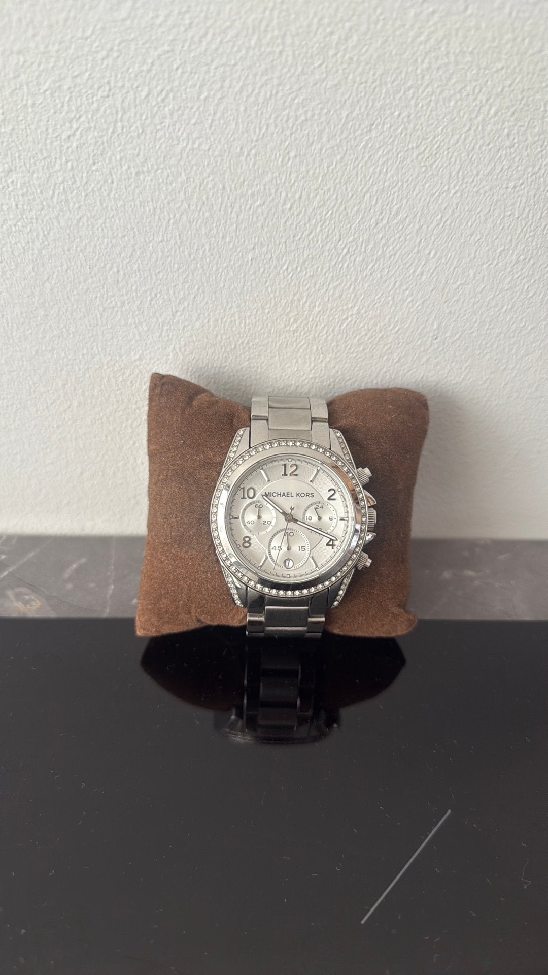 Micheal kors horloge zilver met steentjes, Staal, Zo goed als nieuw, Zilver, Ophalen