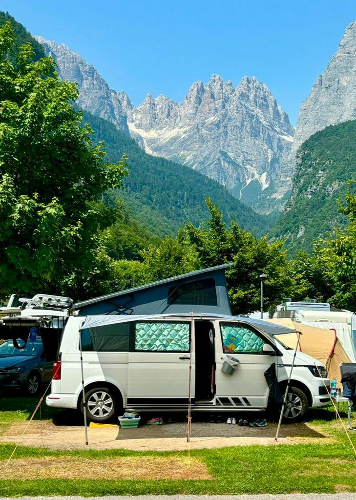 Volkswagen camper buscamper 6 pers kenteken  2017, Auto's, Mercedes-Benz, Automaat, 4 cilinders, 2000 kg, Zwart