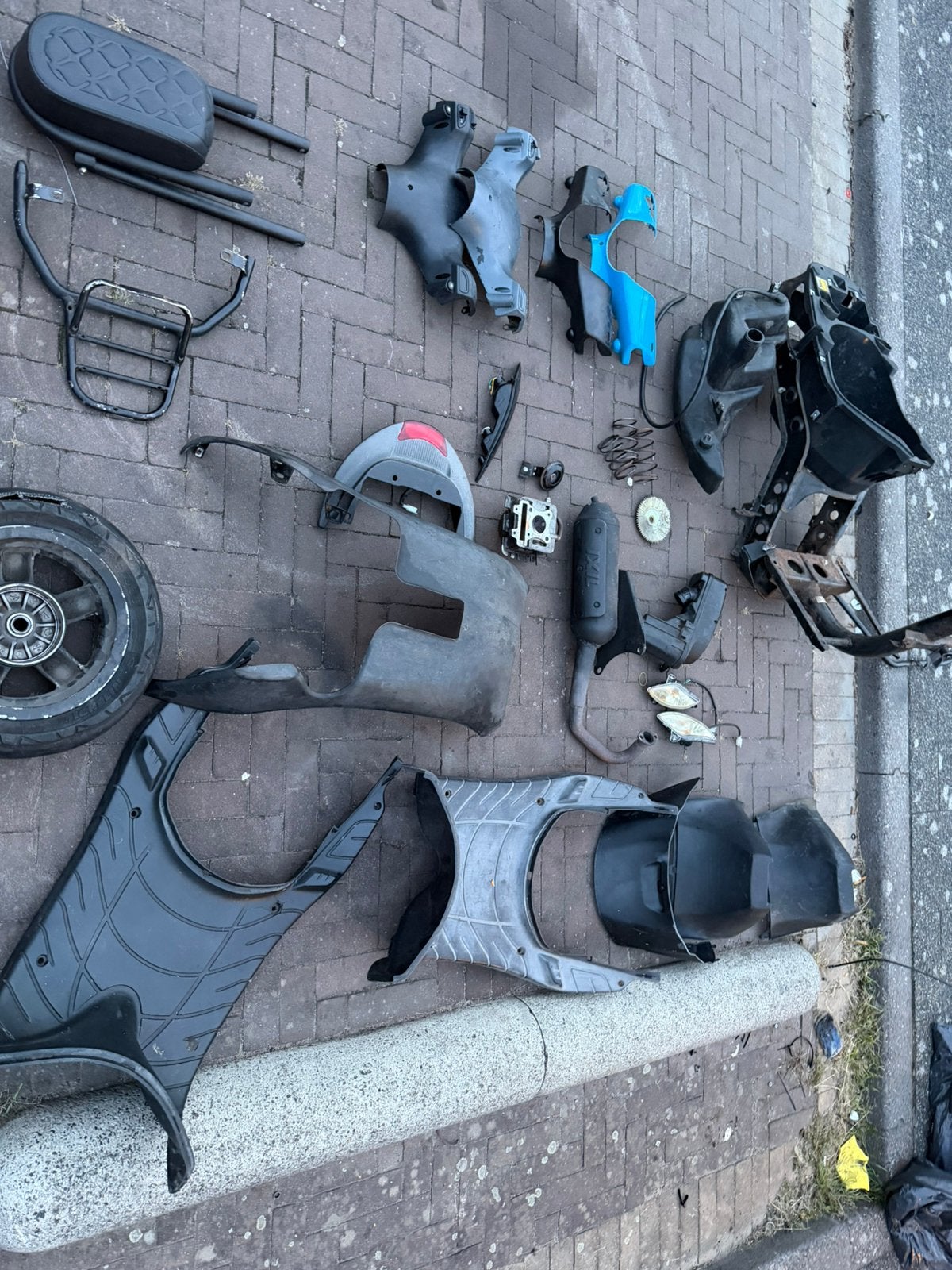 Zip +fatbike onderdelen, Fietsen en Brommers, Ophalen of Verzenden, Zo goed als nieuw, Overige typen, Piaggio