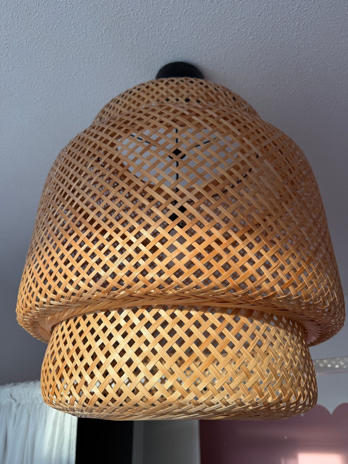 Sinnerlig Ikea rotan hanglamp (50 cm), Ophalen, Zo goed als nieuw, Natuurlijk materiaal, E27 (groot)