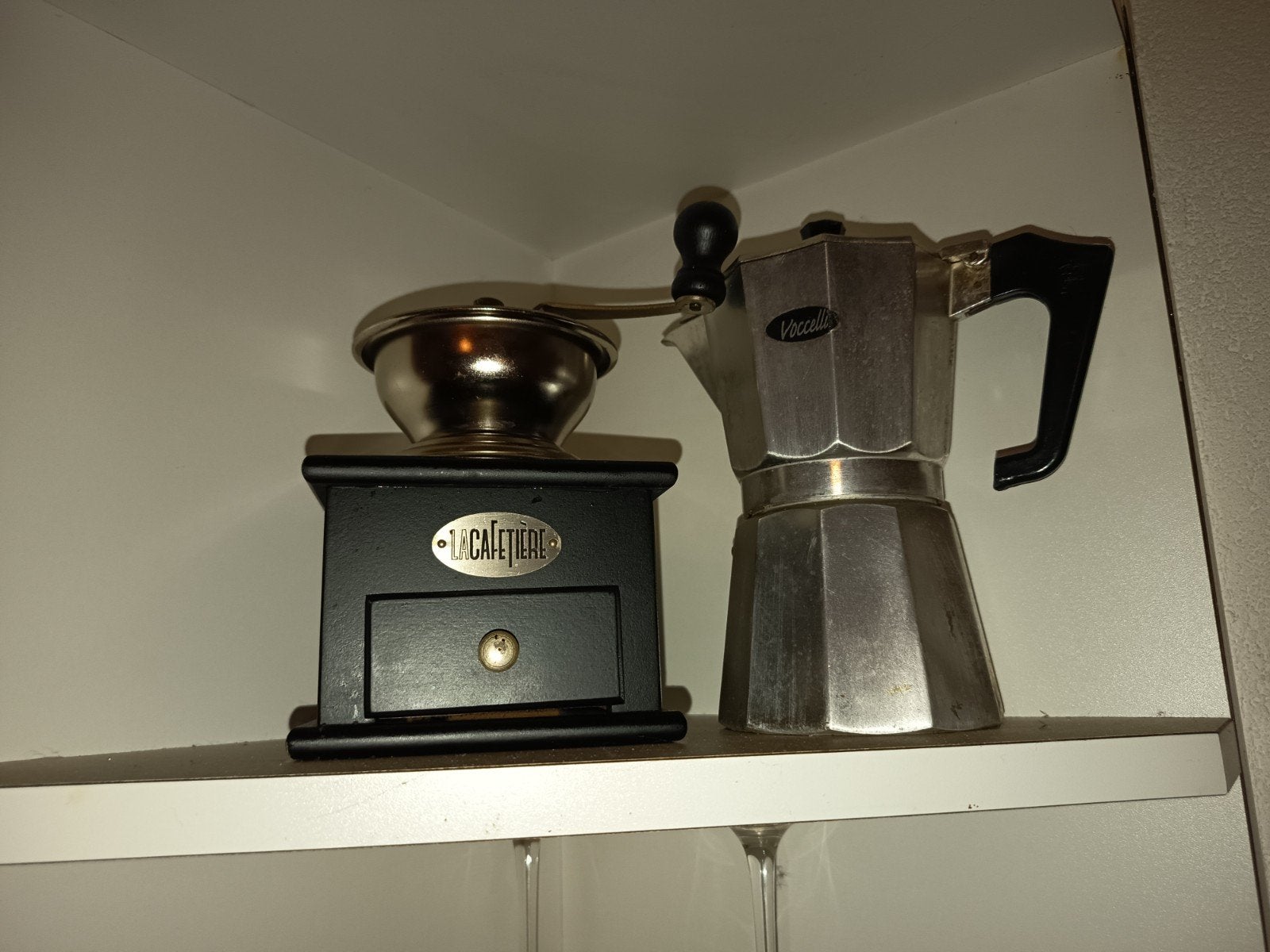 Koffiemolen en percolator set, Gebruikt, Ophalen of Verzenden, Combi, 2 tot 4 kopjes