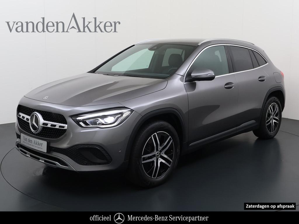 Mercedes-Benz GLA 250e Luxury // SoH 95,2% // Trekhaak // Ca, 12 maanden, Euro 6, 15 kWh, Bedrijf