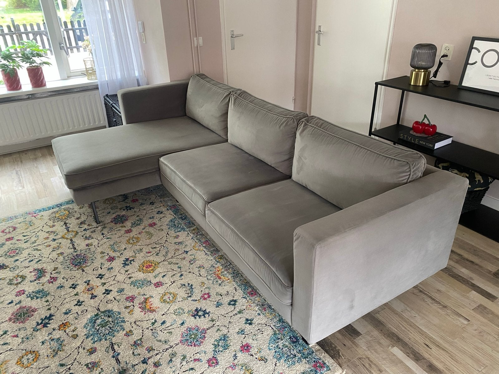 Velvet grijze hoekbank met chaise longue (links), 250 tot 300 cm, Gebruikt, 125 tot 150 cm, Hoekbank