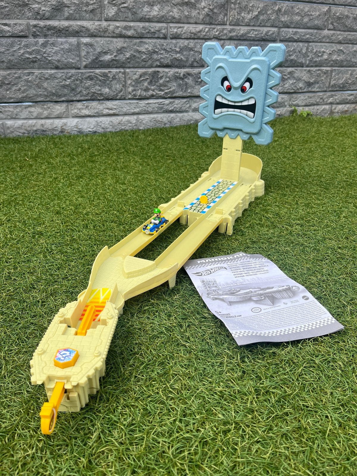 Hot Wheels Mario Kart Thwomp Racebaan - Zo goed als nieuw, Ophalen, Racebaan, Zo goed als nieuw, Hot Wheels
