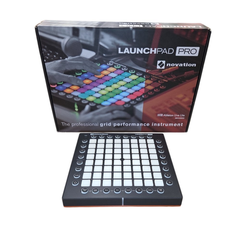 Novation Launchpad Pro MK1 | Nette Staat 3 Maanden Garantie, Muziek en Instrumenten, Midi-apparatuur, Flex Ltd., Zo goed als nieuw
