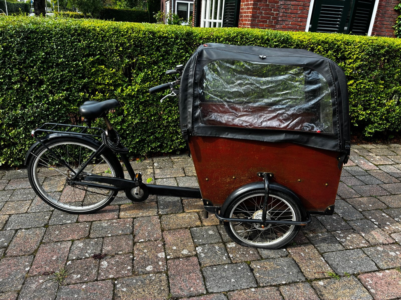 Babboe bakfiets met aandachtspunten en extra's, Gebruikt, Huif, 2 kinderen, Trommelrem
