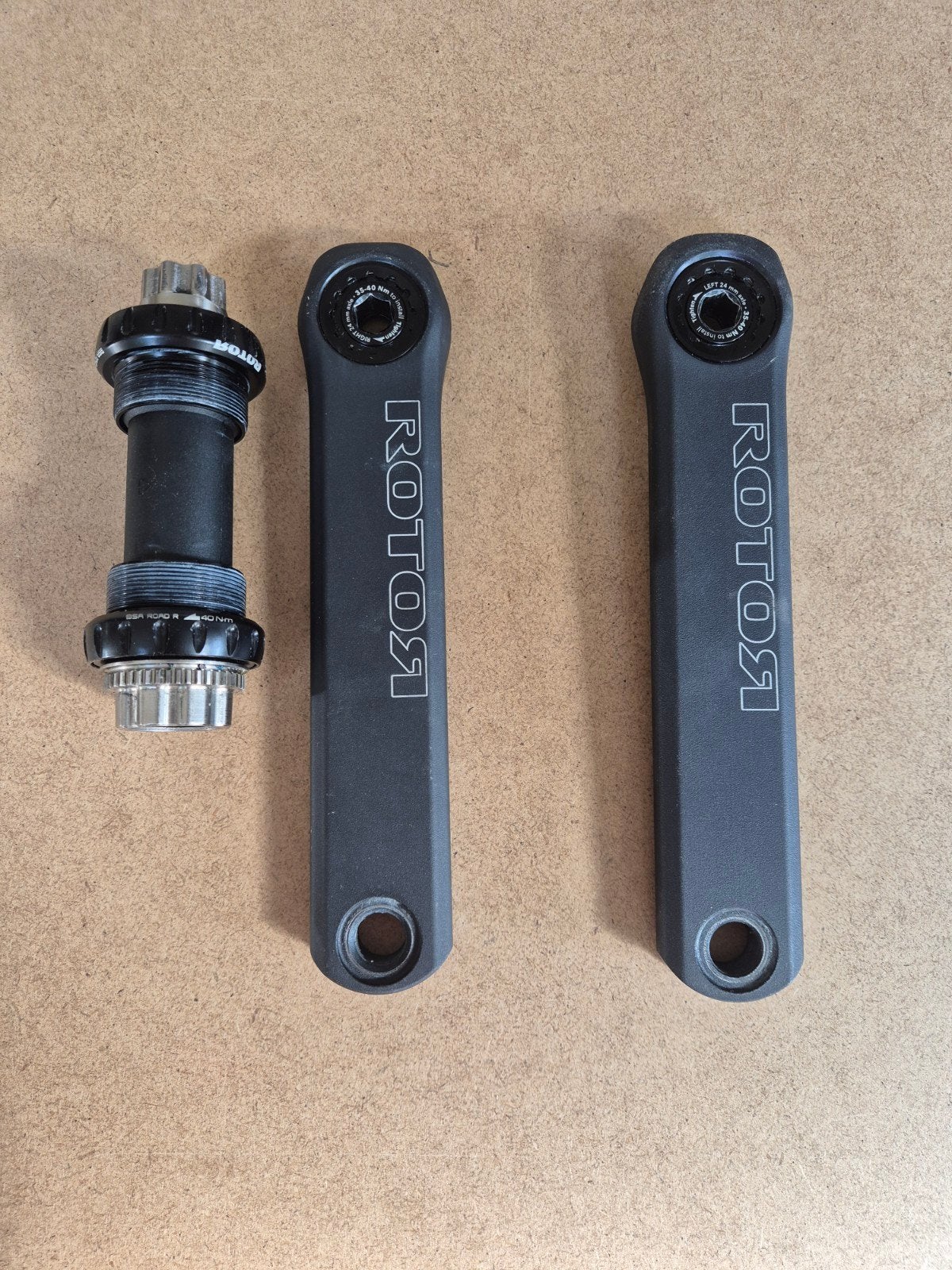 Rotor crankstel en trapas - 172.5mm, Crankstel of Pedalen, Gravelbike, Ophalen of Verzenden, Zo goed als nieuw