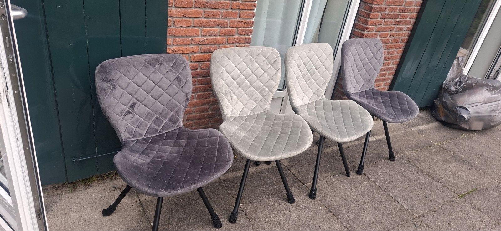 4 Kwantum stoelen - 2 grijs, 2 groen/grijs, Ophalen, Gebruikt, Vier, Stof