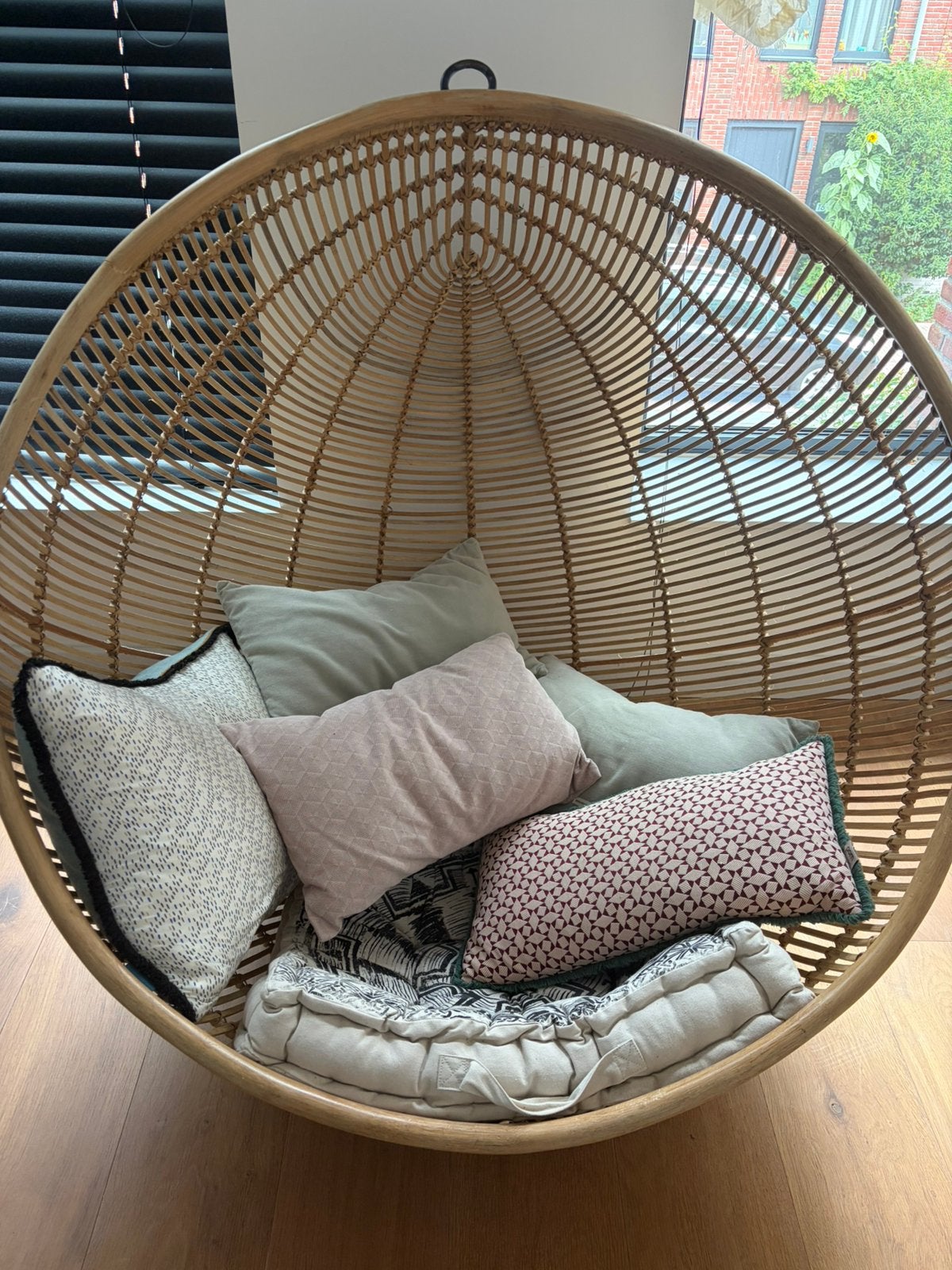 HK Living hangstoel rond, Huis en Inrichting, Ophalen, Overige kleuren, Zo goed als nieuw, Eén
