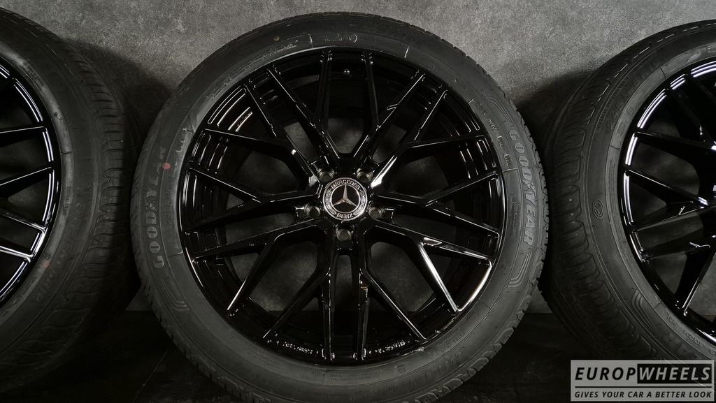19 inch Mercedes Vito W639 W447 EQV Zomerbanden Zwart, Auto-onderdelen, Banden en Velgen, 19 inch, -, -, Banden en Velgen