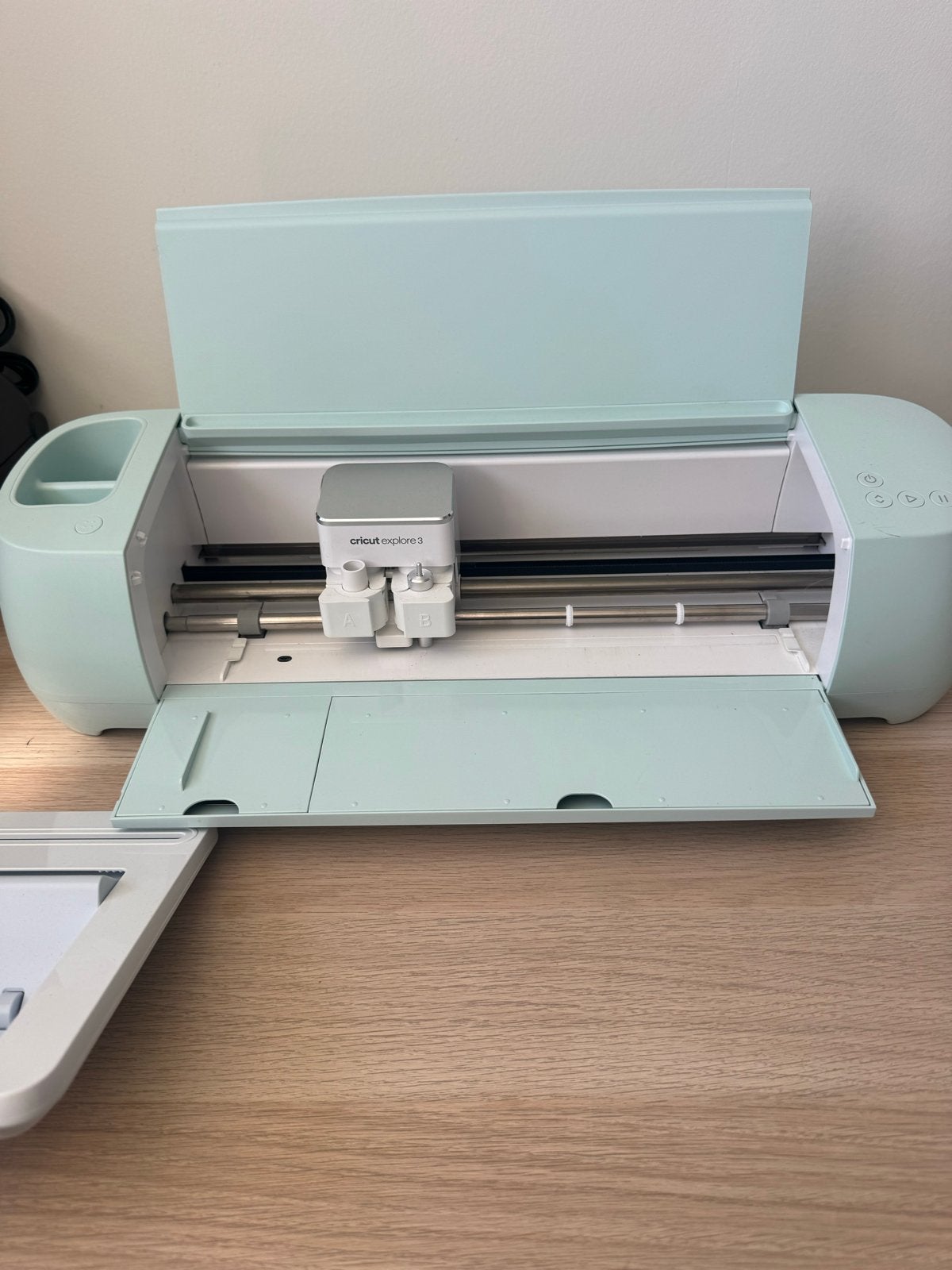 Cricut Explore 3 Snijmachine - Zo goed als nieuw, Ophalen, Geschikt voor karton, Overige thema's, Meerkleurig