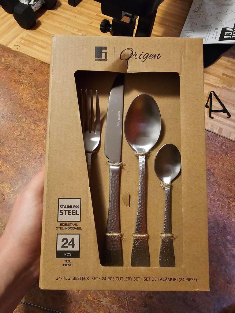 Bestekset, 24-delig, nieuw in ongeopende doos, Ophalen of Verzenden