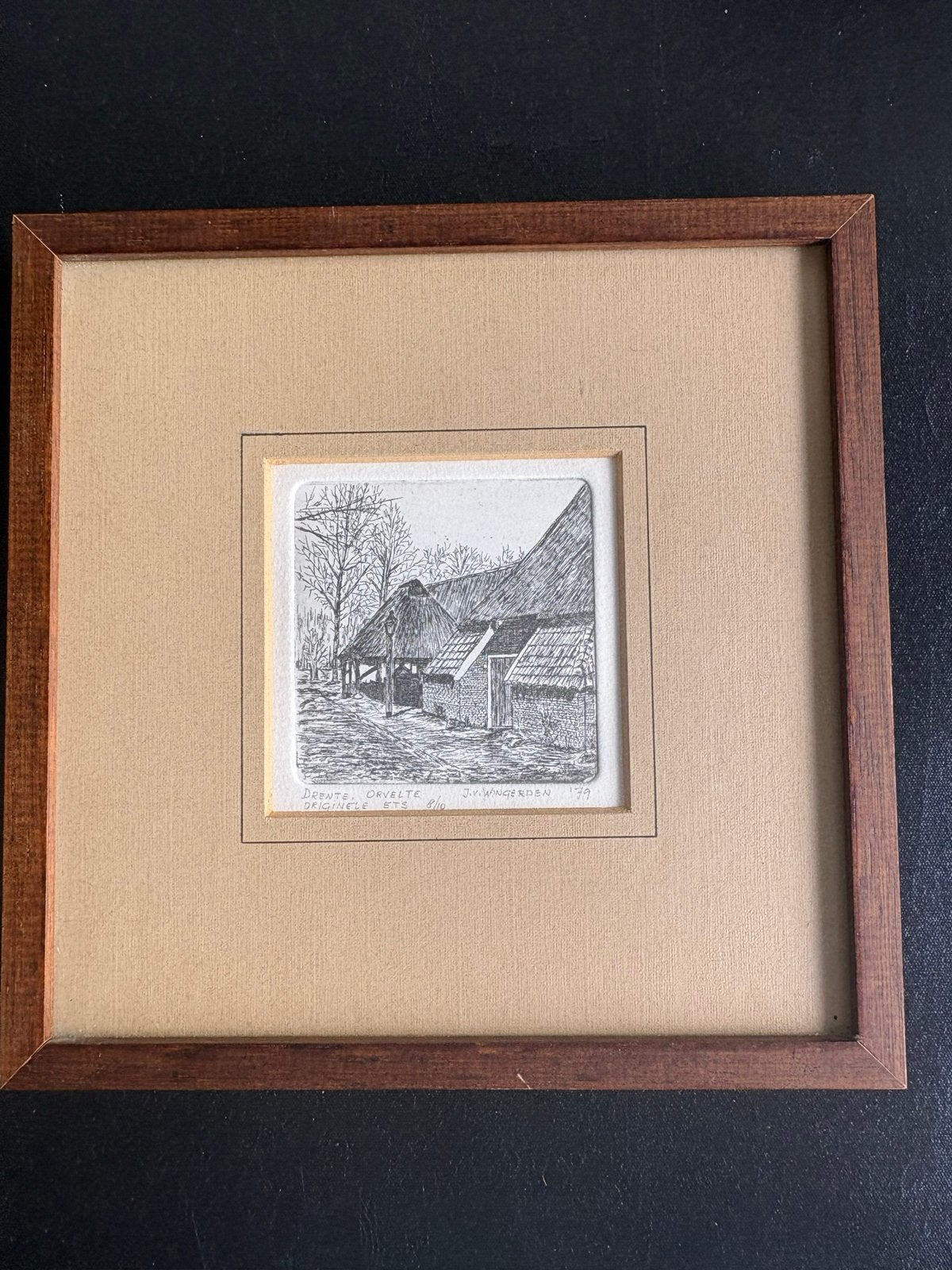 Originele Ets Drenthe Orvelte J.V. Wingerden 1979 Ingelijst, Ophalen of Verzenden, Landschap, 1950 - 1999, Genummerd