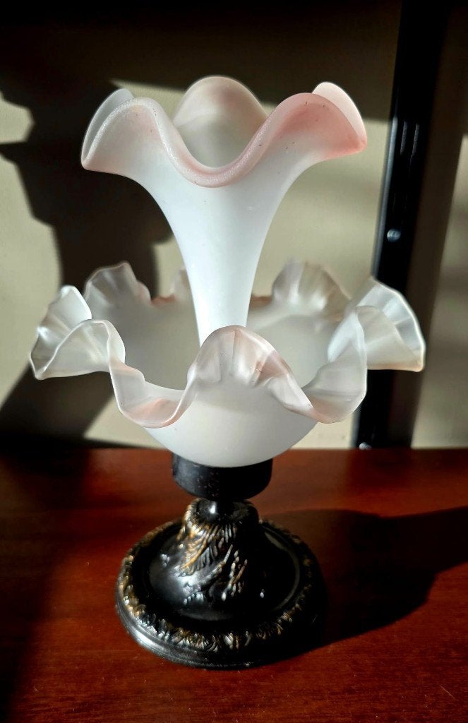 Vintage Epergne Tafelstuk - Roze Satijnglas - 29 cm, Antiek en Kunst, Verzenden