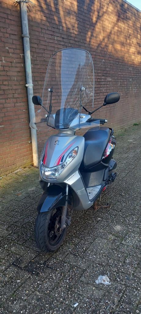 Peugeot Kisbee TE KOOP, Fietsen en Brommers, Ophalen, Benzine, Peugeot