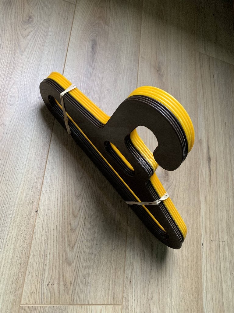 Space Age stijl vintage kledinghangers, Ophalen, Gebruikt, Hout
