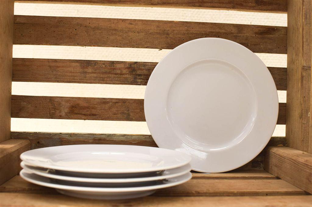 4 stuks Art- Design platte bordjes 50424, Huis en Inrichting, Keuken | Servies, Gebruikt, Ophalen of Verzenden, Bord(en), Wedgwood