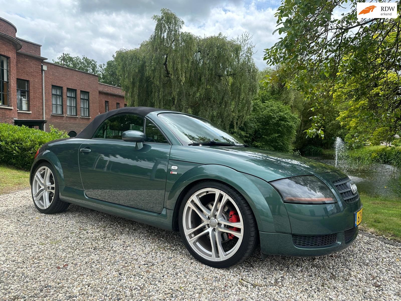 Audi TT Roadster 1.8 5V Turbo *apk:06-2027*, Auto's, Audi, Voorwielaandrijving, TT, Gebruikt, 4 cilinders