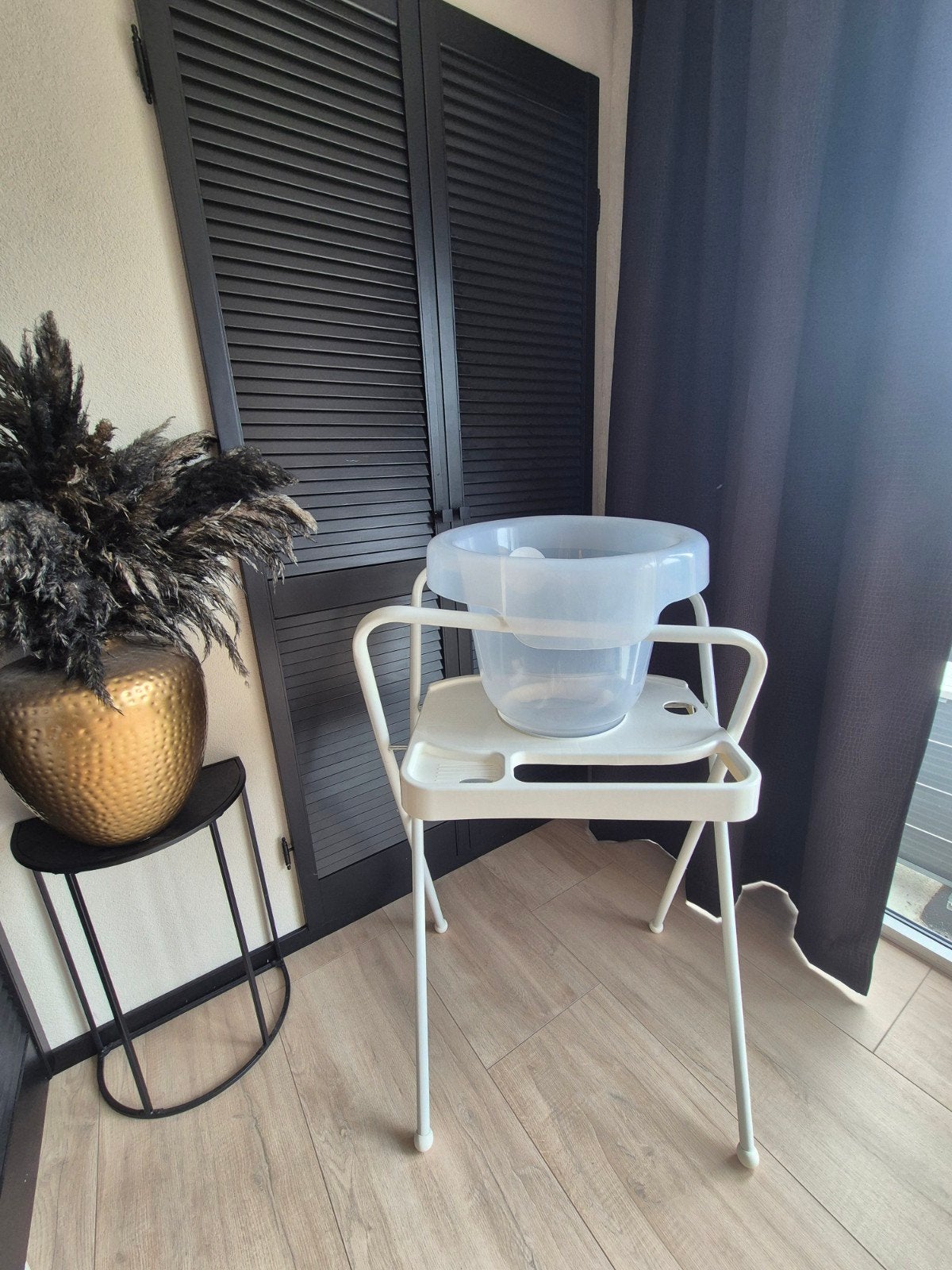 Tummy Tub met standaard - Zo goed als nieuw, Kinderen en Baby's, Ophalen, Tummy Tub, Zo goed als nieuw, Bébé-jou