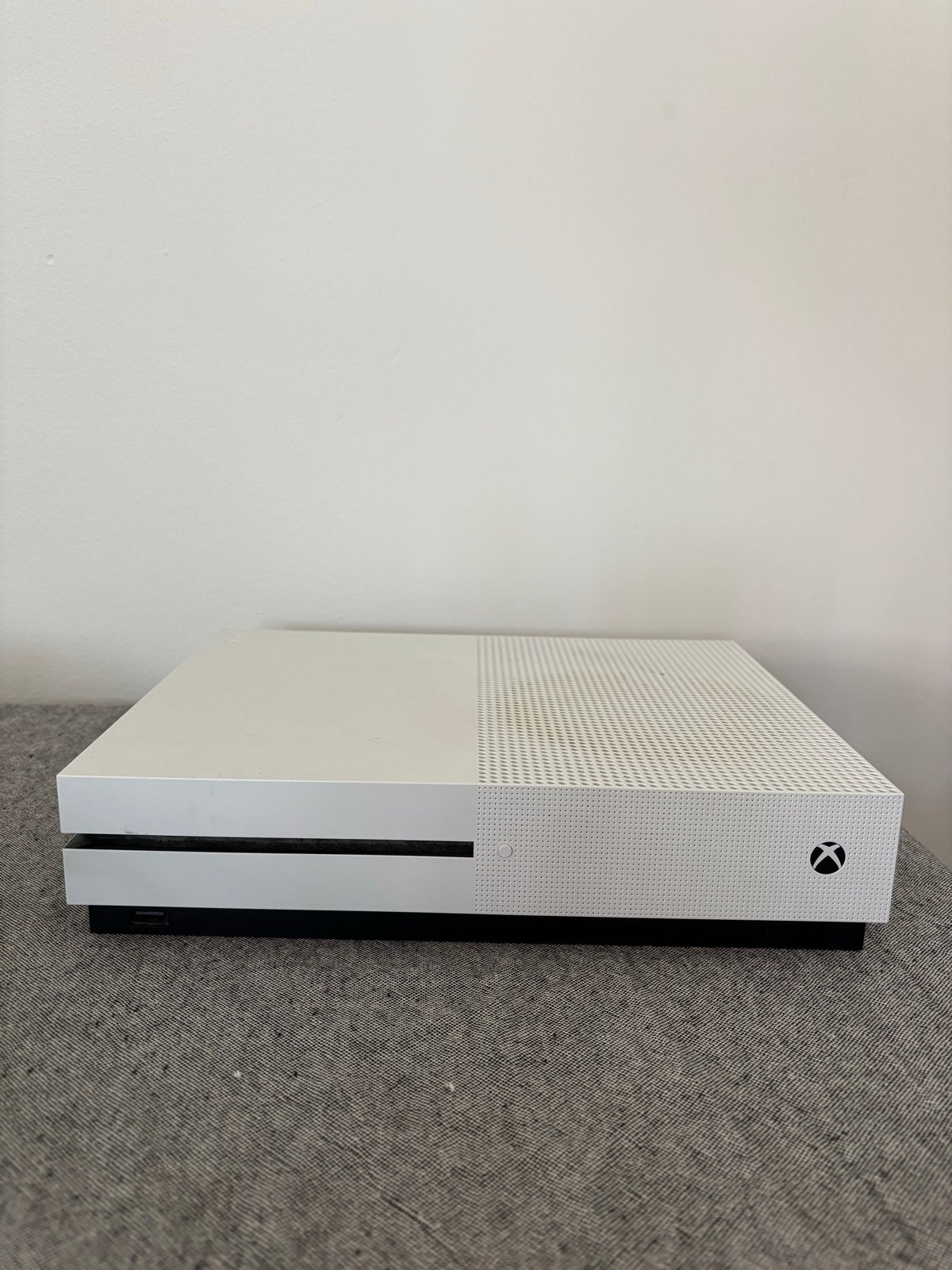 Xbox One S 500 GB - Wit, Spelcomputers en Games, Spelcomputers | Xbox One, 500 GB, Xbox One S, Ophalen of Verzenden, Zo goed als nieuw