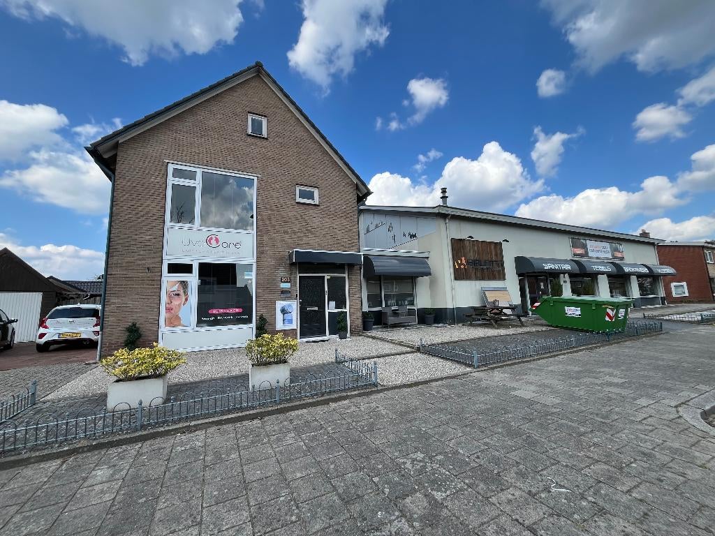TE KOOP – MARKANT BELEGGINGSOBJECT KONINGINNELAAN APELDOORN, 230 m², Koop, Bedrijfsruimte