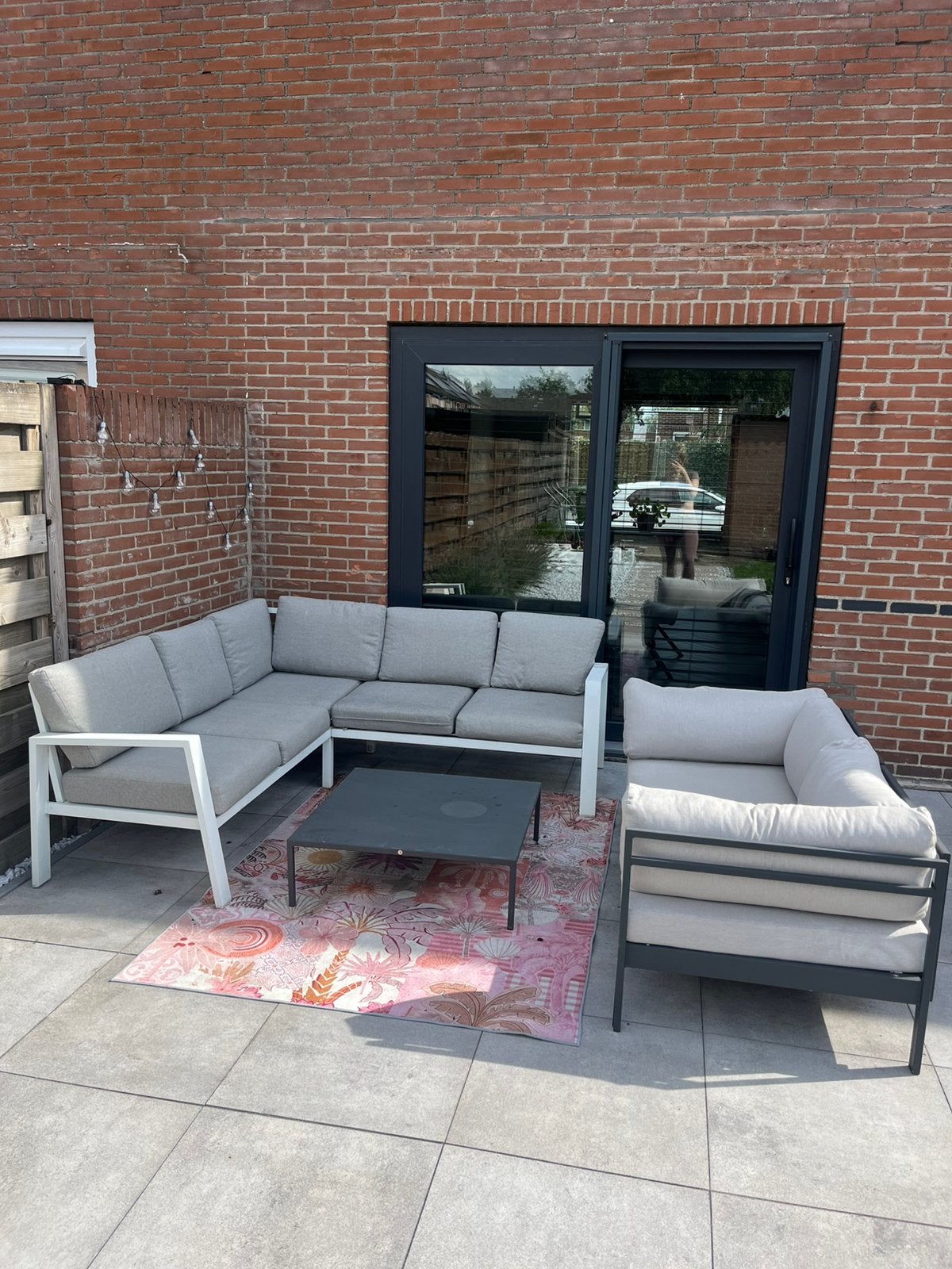2 loungebanken, Ophalen, Zo goed als nieuw, Bank