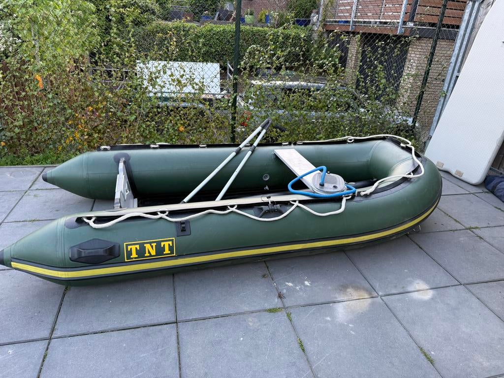 Rubbere boot van TNT (watersport centrale) 3,20meter., Ophalen, Zo goed als nieuw, Motorboot
