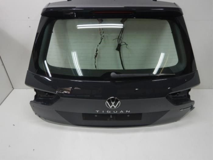 VW Tiguan 5NA Facelift Achterklep LI7F (5NA827025M), Ophalen of Verzenden, Gebruikt, Achter, Achterklep