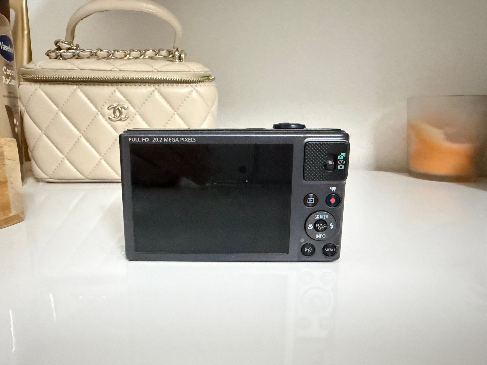 Foto 4 van Canon sx620 hs