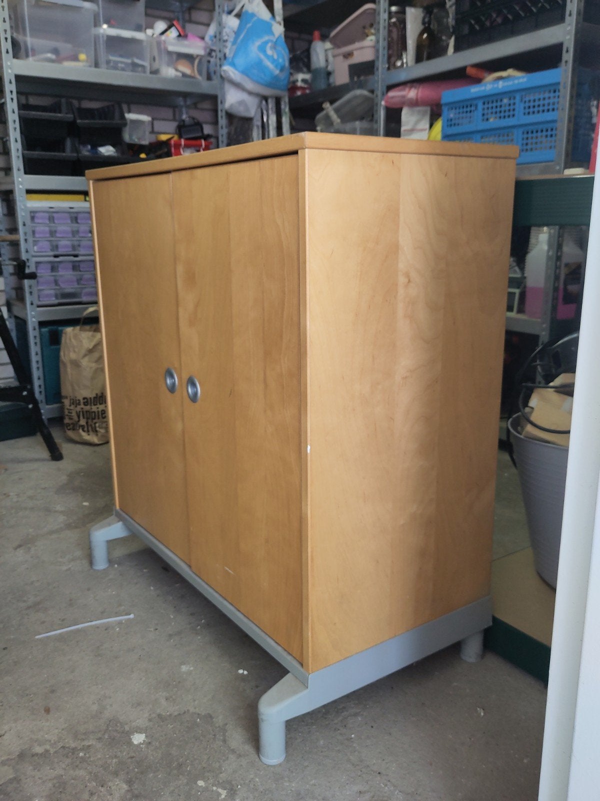 Stevige kast - 43x85x94.5cm (DxBxH), Ophalen, Gebruikt