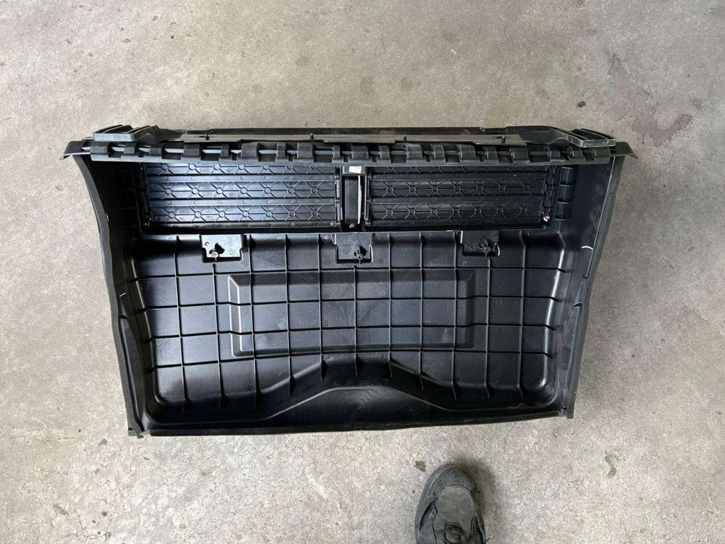 luchtgeleider zeekr 6608189084, Info@zeekr.com, Gebruikt, Zeekr, Korea