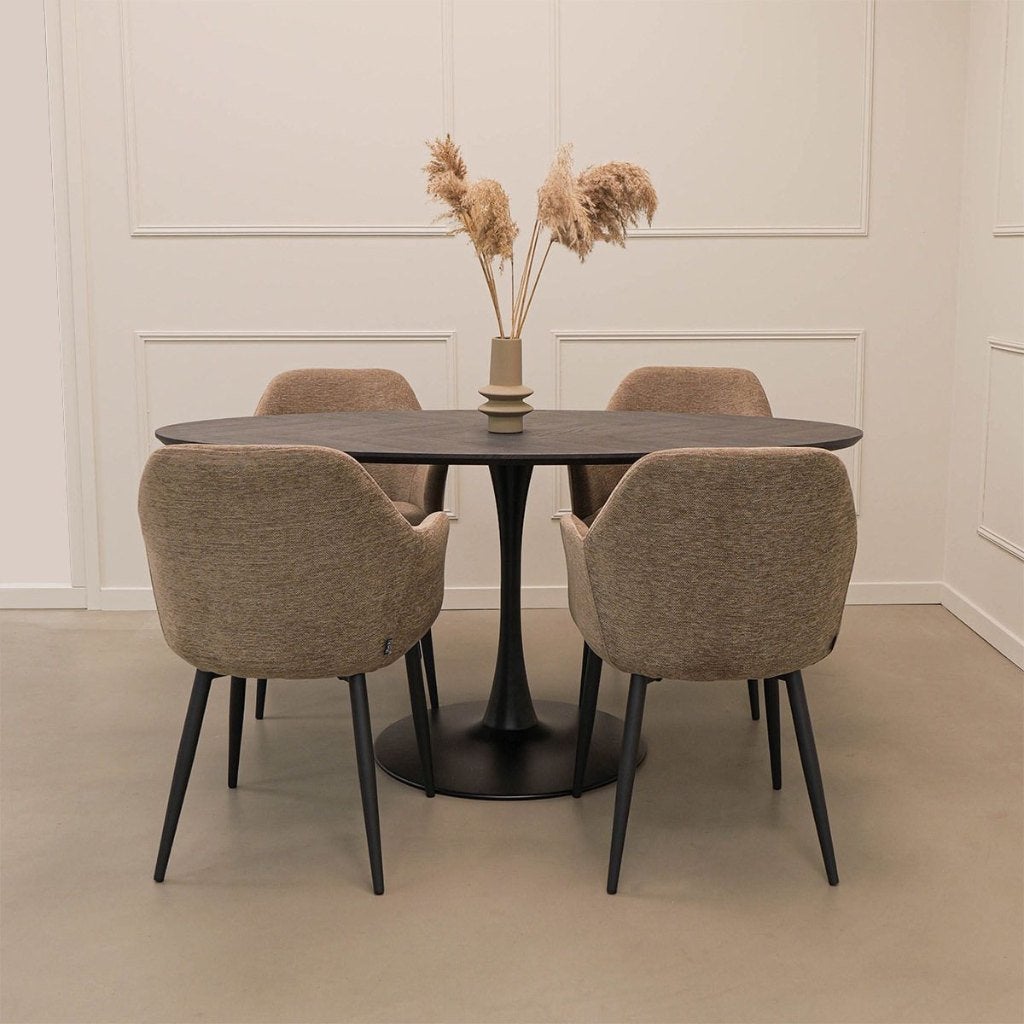 Foto 6 van KICK Eettafel Tafel - Jari Zwart - Nieuw - 160cm